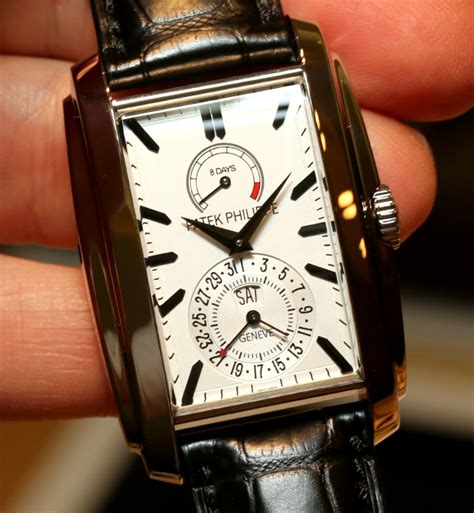 patek philippe shaped caliber|Patek Philippe model 5200.